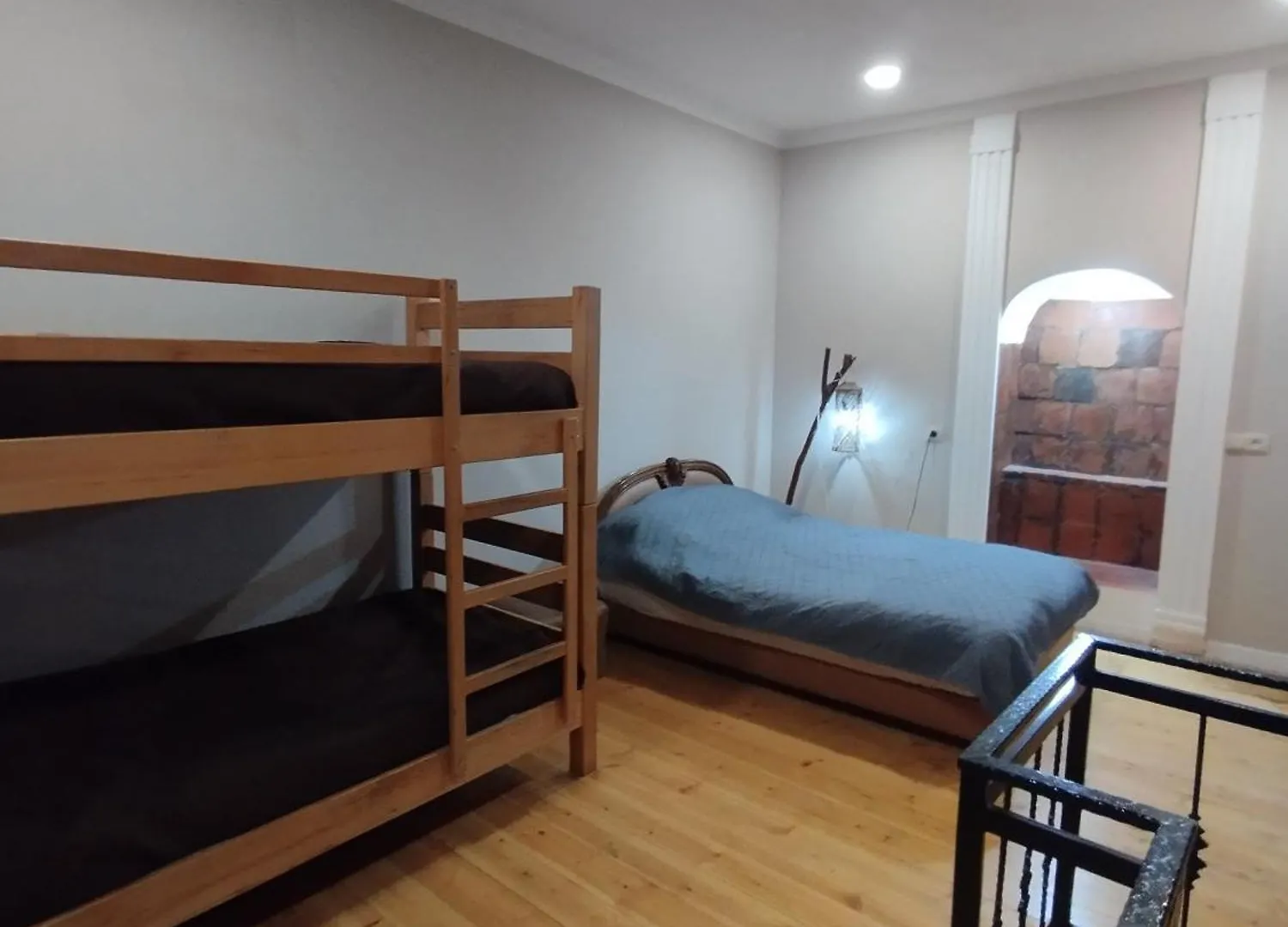 George Apartment ティビリシ